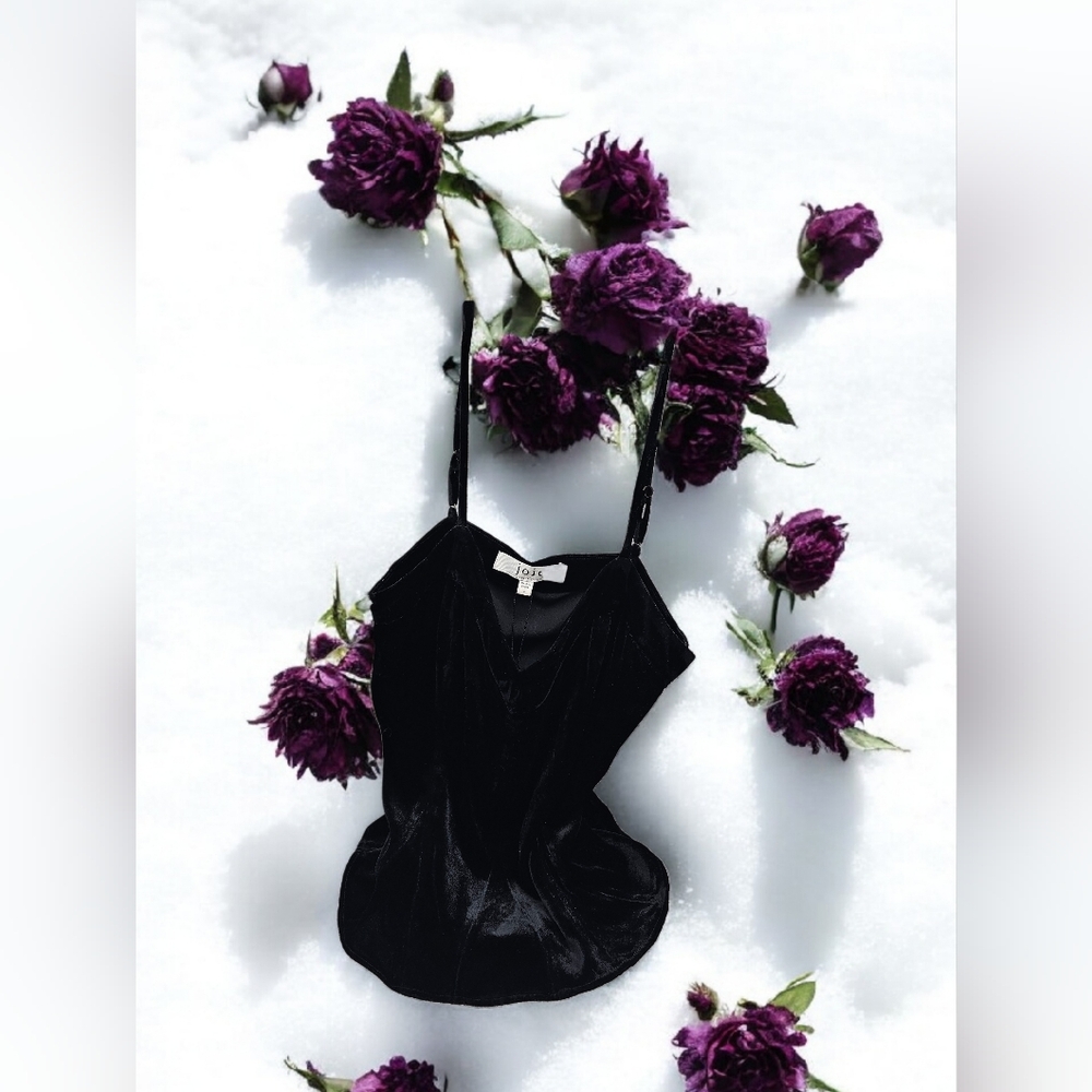 Nwt Joie Madone Black Velvet sleveless Camisole with spagetti straps